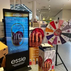 Revolutionierung des Einzelhandels mit KI-gesteuerter Digital Signage: Ein Gamechanger für Marken-img