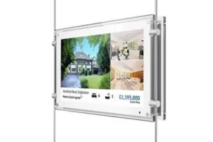 Digitale Werbedisplays f&#252;r Schaufenstern - Kit 3x 15 Zoll