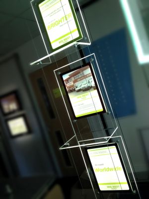 Acryl Led Ablage DIN A4 f&#252;r Schaufenster Displays 