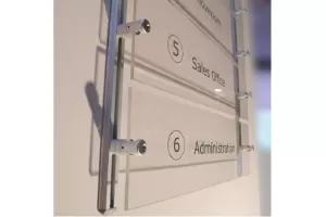 Abstandhalter 25mm x 26mm D für Schienen/Schrauben